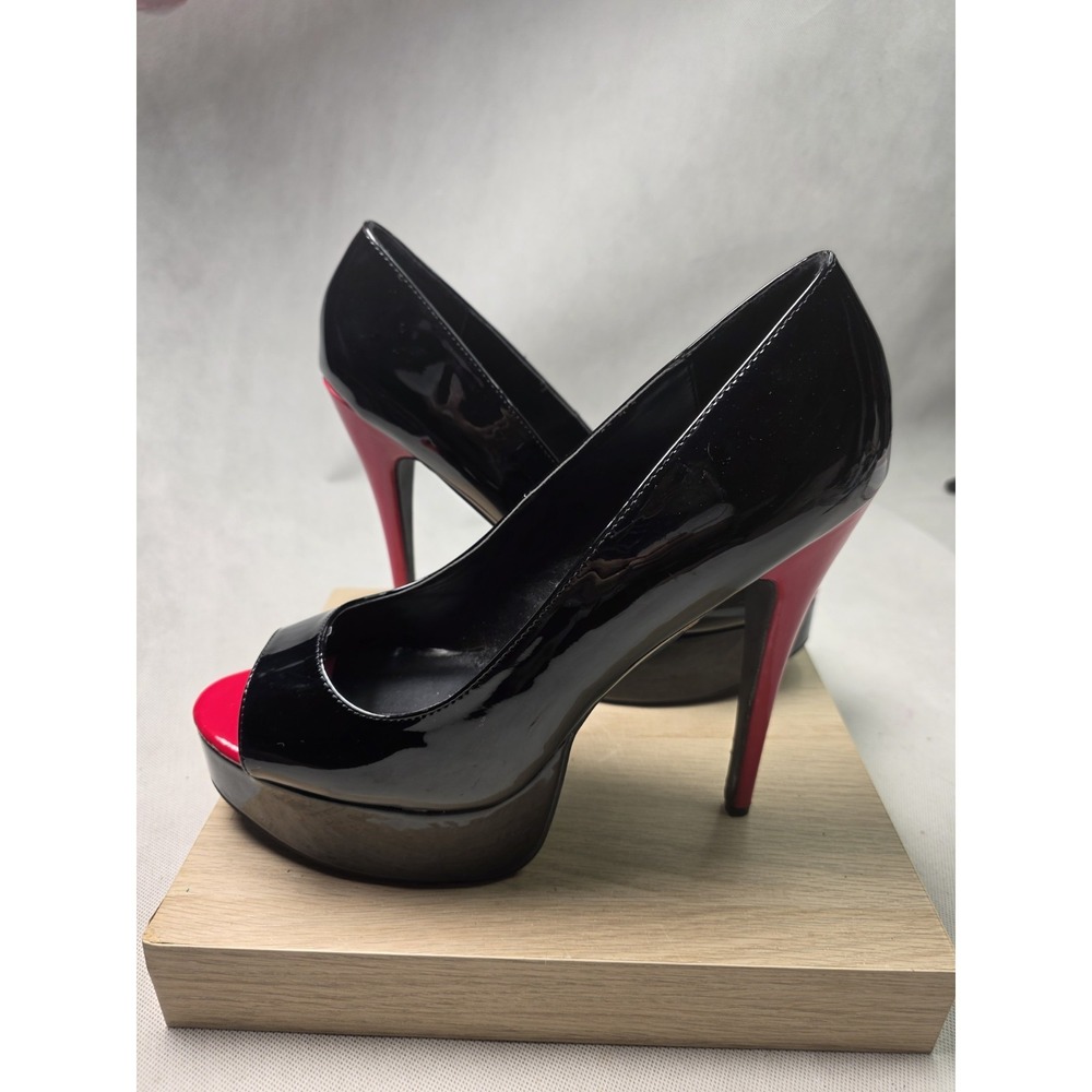 Ellie Platform Heels size 11 , red and black stiletto